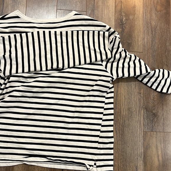 ZARA straight long sleeve Coco captain - Picture 4 of 4
